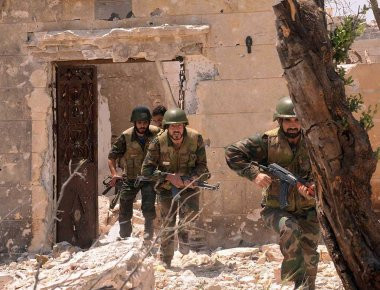 Το ISIS είναι πλήρως περικυκλωμένο - υποχωρεί από τέσσερα ακόμα χωριά υπό την πίεση του συριακού Στρατού (φωτό)